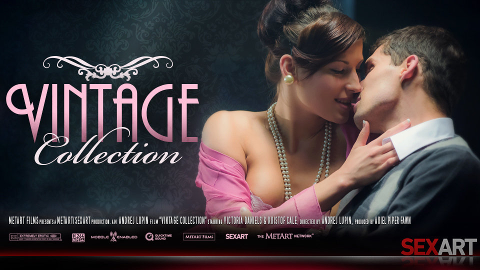 2013-12-01 Victoria Daniels - Vintage Collection - The Photographer